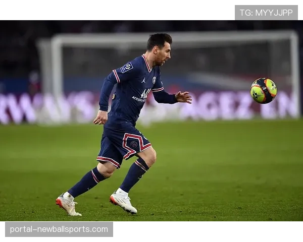 耐克发布2026-2027赛季法甲官方比赛用球“Ligue 1 Delta”